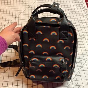 Rainbow girls backpack 🌈